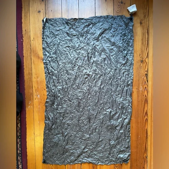 NWOT Matador Pocket Blanket Mini, Arctic White - Picture 4 of 8